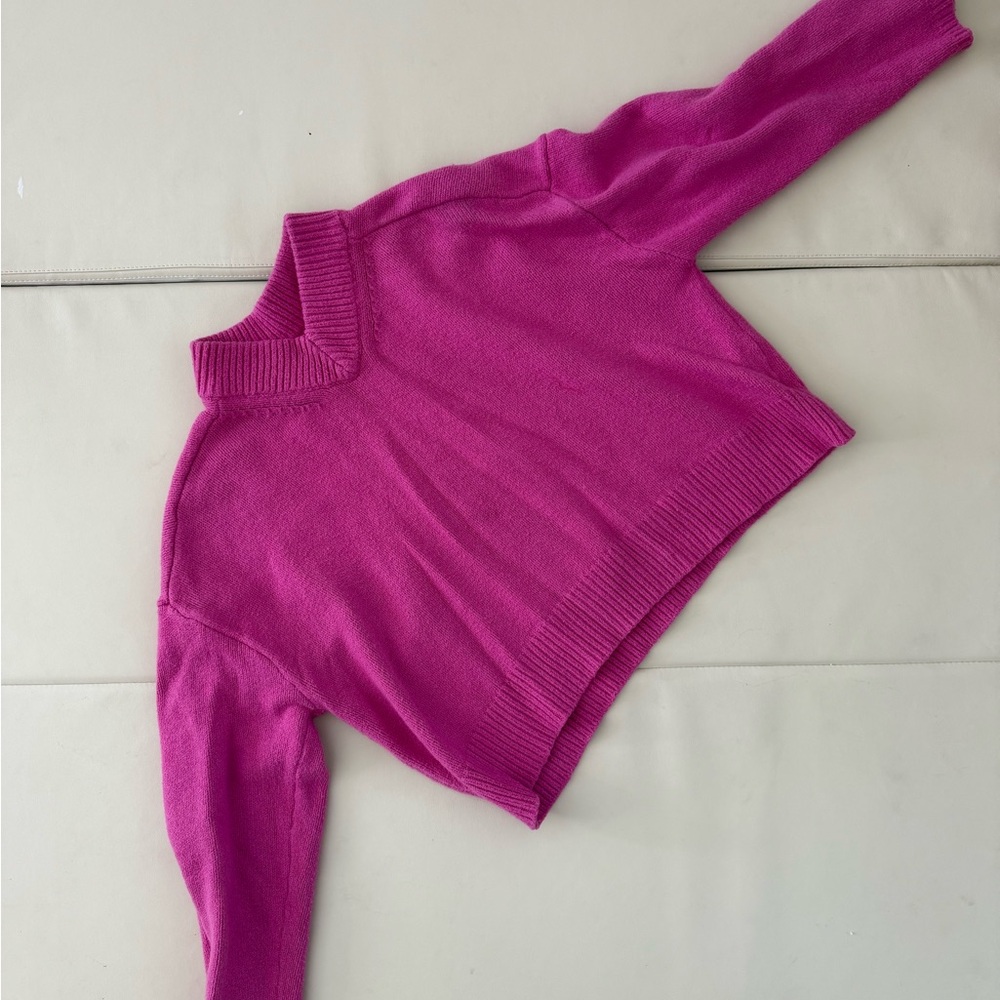 GAP Vintage V neck sweater